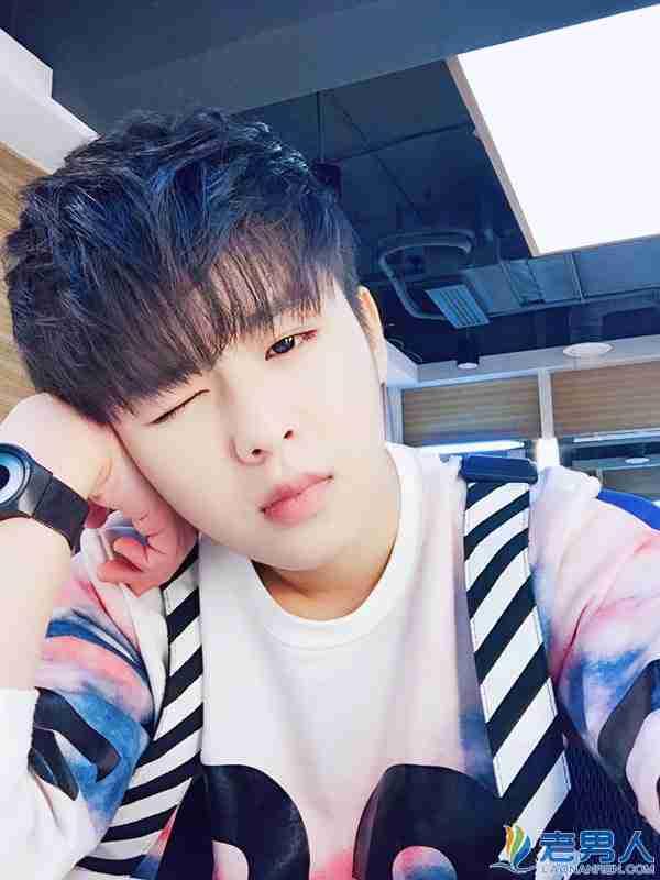 徐浩头条,揭秘明星徐浩的幕后故事与辉煌成就