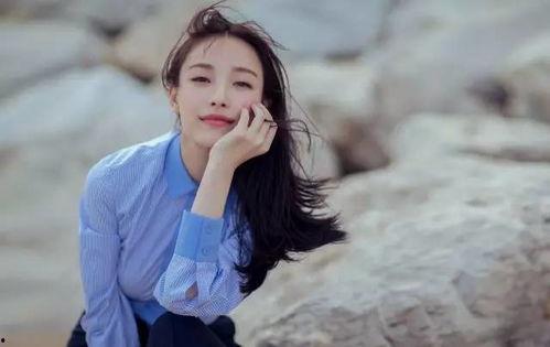 女明星小机机图片大全,时尚魅力，光影瞬间